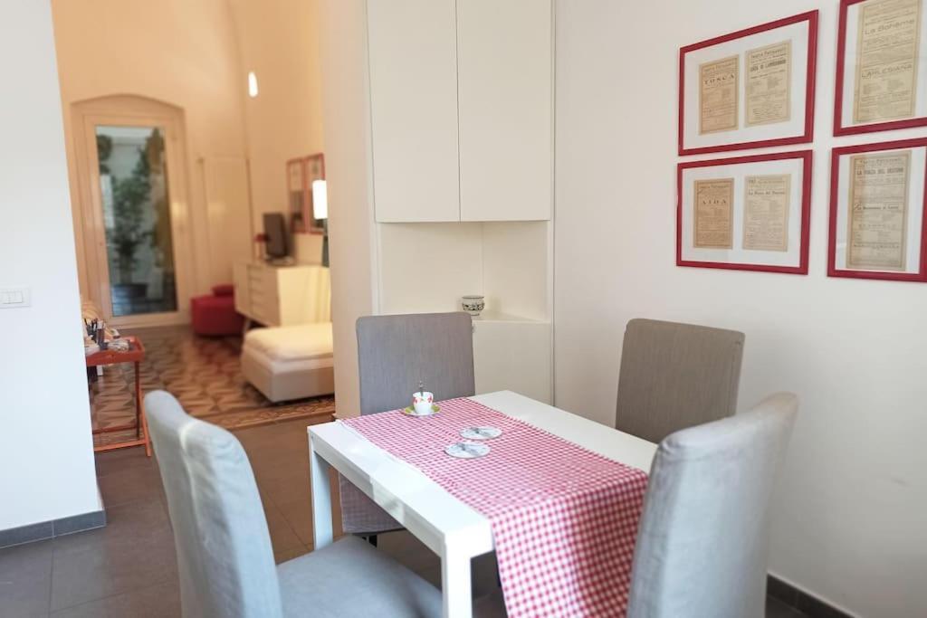 Bienvenue A Bari Apartment Bagian luar foto